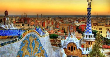 Work Abroad LLC Работни оферти за бригада - Нew Year in Barcelona